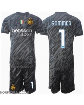 Billige Fotballdrakt Inter Milan Yann Sommer #1 Keeper Replika Tredjedraktsett Barn 2024-25 Kortermet (med bukser)